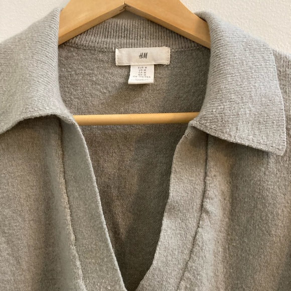 H&M collared sweater - Picture 3 of 6
